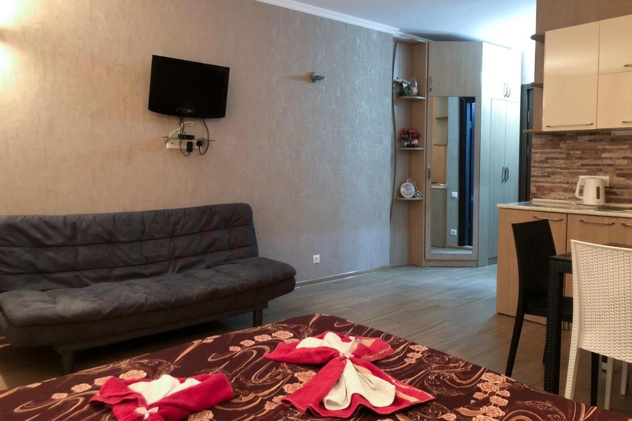 Black Sea Towers Батумі Екстер'єр фото