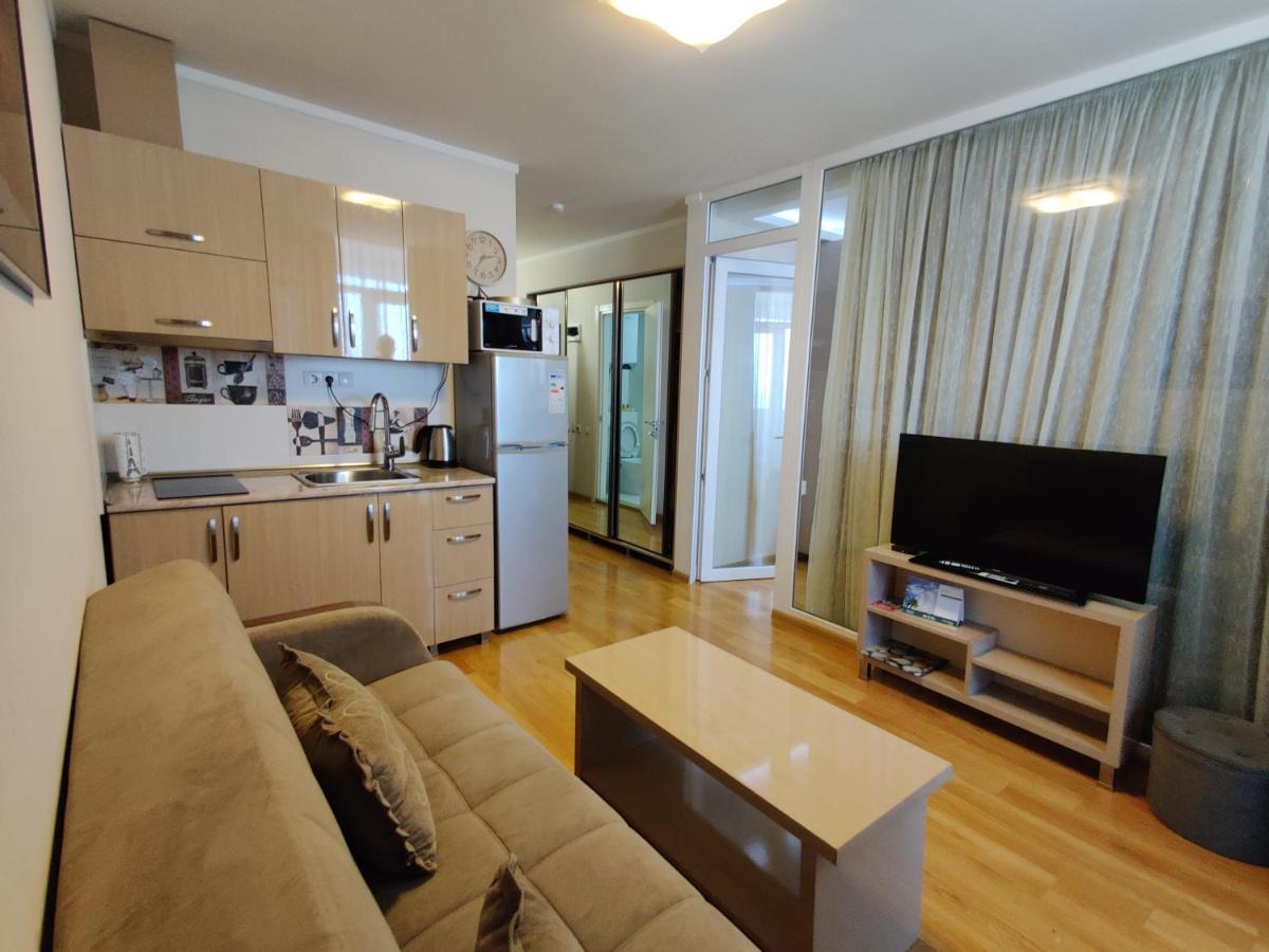 Black Sea Towers Батумі Екстер'єр фото