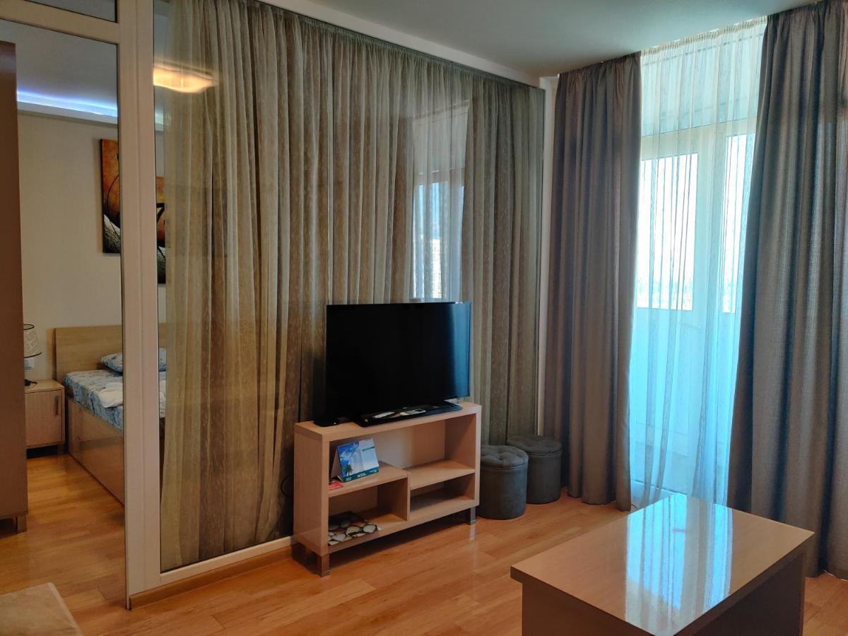 Black Sea Towers Батумі Екстер'єр фото